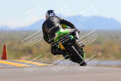 media/Oct-09-2022-SoCal Trackdays (Sun) [[95640aeeb6]]/Turn 9 Backside (120pm)/